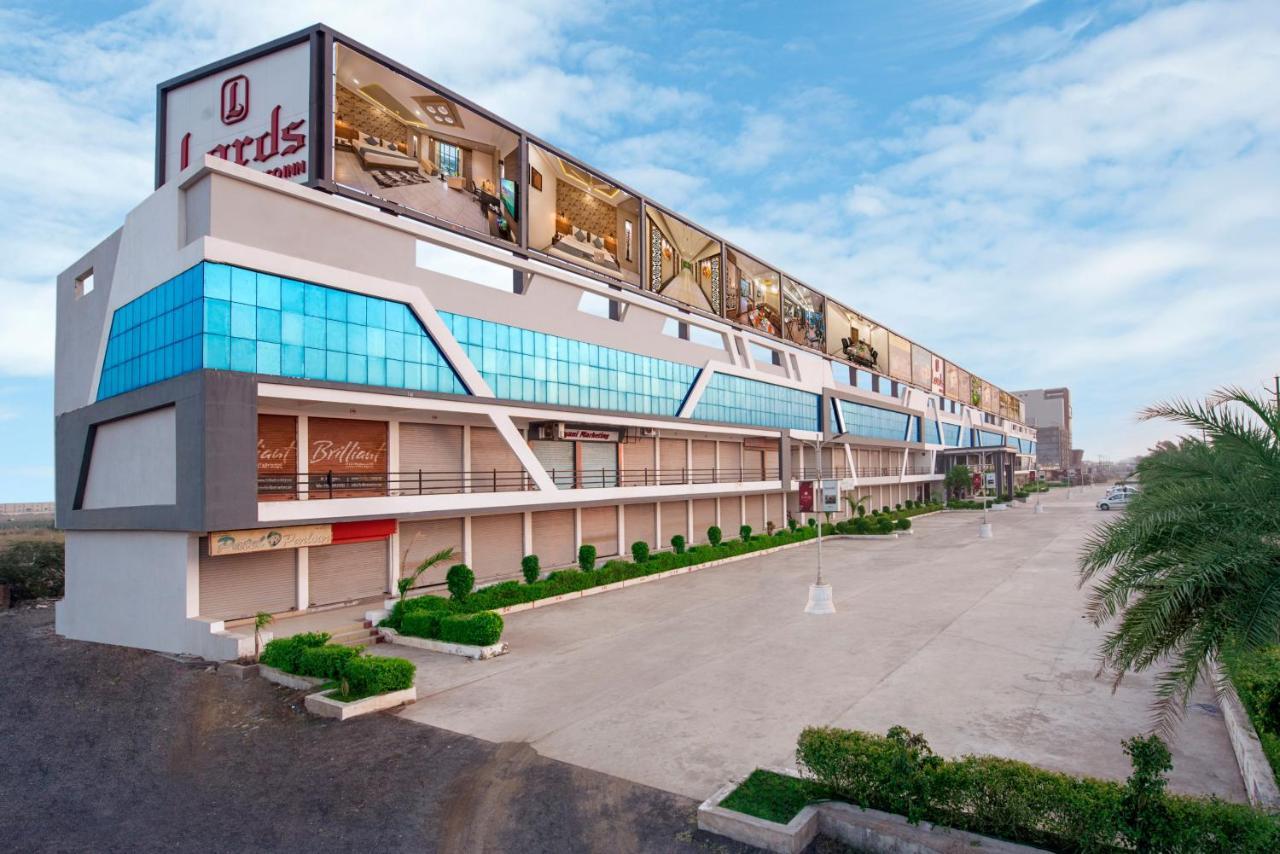 Lords Eco Inn Morbi ภายนอก รูปภาพ